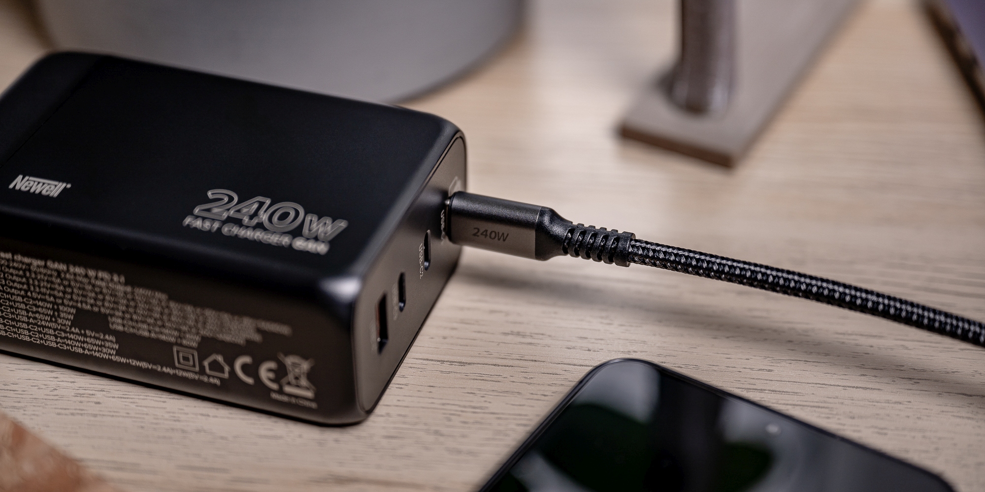 Kabel-Newell-USB-C-na-USB-C-240-W-2-m-grafit-10